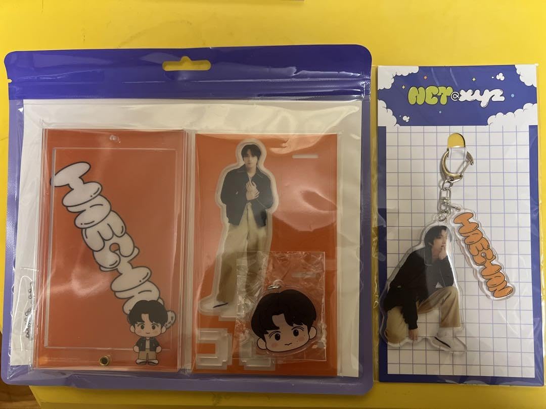 nct ヘチャン　アクスタ　アクキー　１２個セット Amazon.co.jp: nct xyz ヘチャン アクスタ、アクキー : おもちゃ
